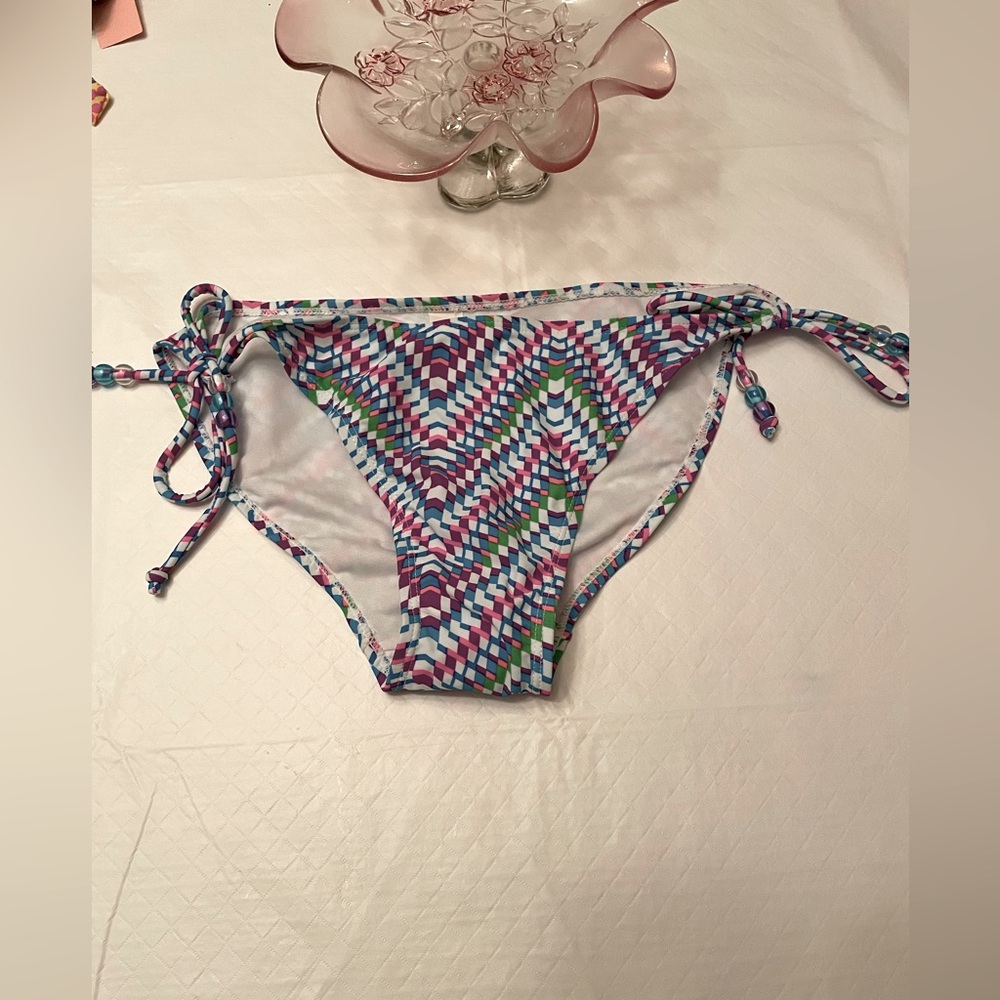 🔥 3/21 🔥Large Bikini bottoms only in bright blues, purples & greens.